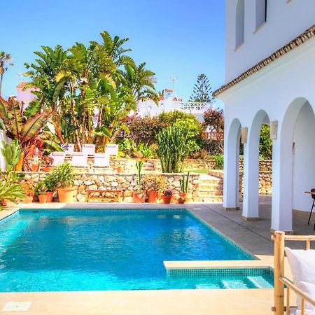 Villa Mas Tranquila - A Stylish Villa With Pool 150 M From The Beach โกนิล เด ลาฟรอนเตรา ภายนอก รูปภาพ