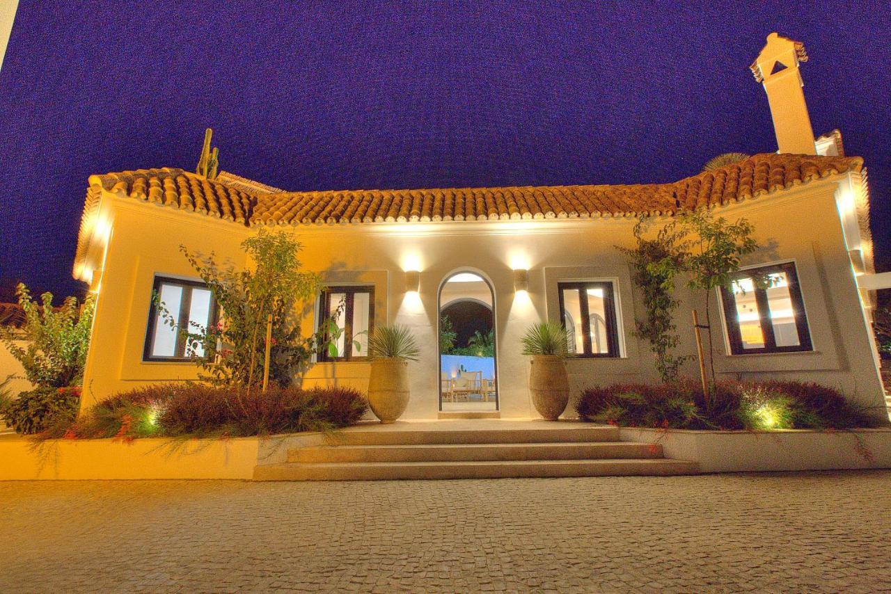 Villa Mas Tranquila - A Stylish Villa With Pool 150 M From The Beach โกนิล เด ลาฟรอนเตรา ภายนอก รูปภาพ