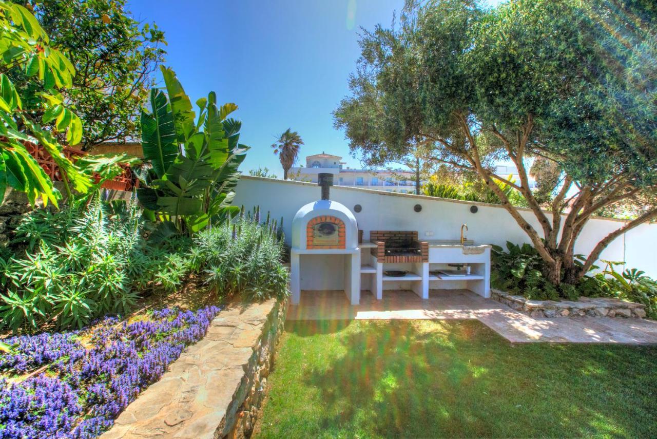 Villa Mas Tranquila - A Stylish Villa With Pool 150 M From The Beach โกนิล เด ลาฟรอนเตรา ภายนอก รูปภาพ